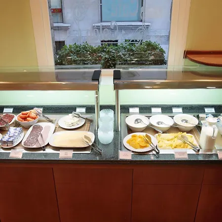 Regencia Colon Hotel