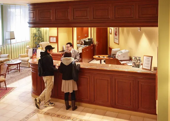 Hotel Regencia Colon 3*