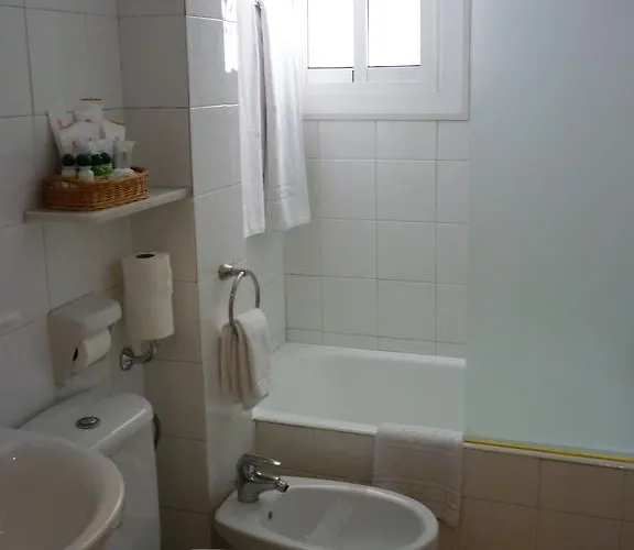 Regencia Colon Hotel