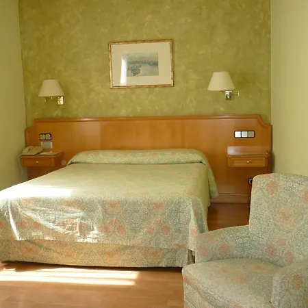 Regencia Colon Hotell